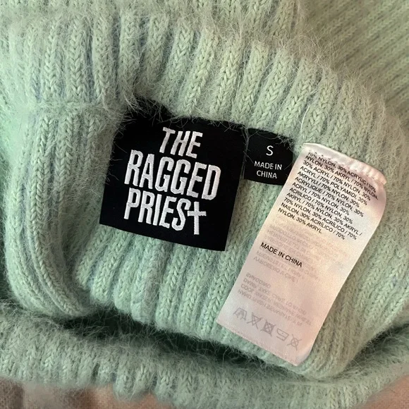 Bicolored knit set from The Ragged Priest - Picture 7 of 11